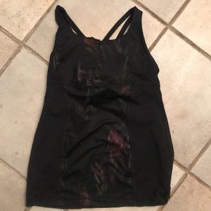 Lululemon top